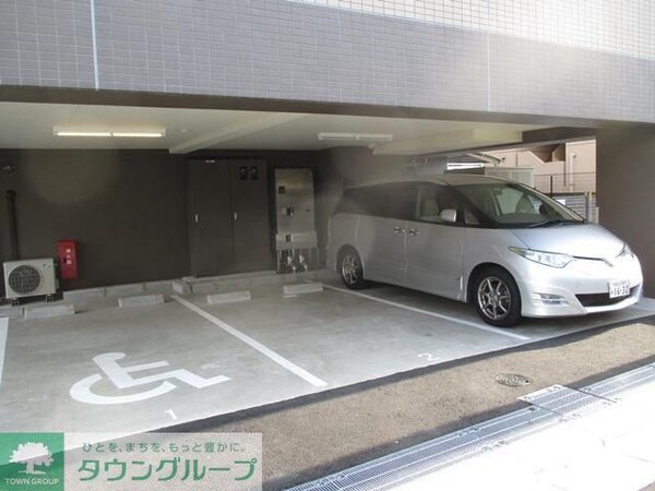 駐車場(★築浅物件！！平塚駅徒歩5分！！★)