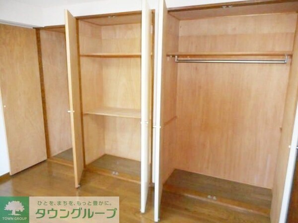 収納(別部屋参考写真)