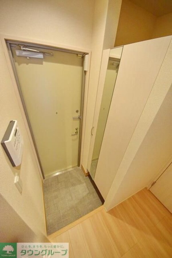 玄関(★オンライン内見対応可能★来店不要★タウンハウジング大和店★)