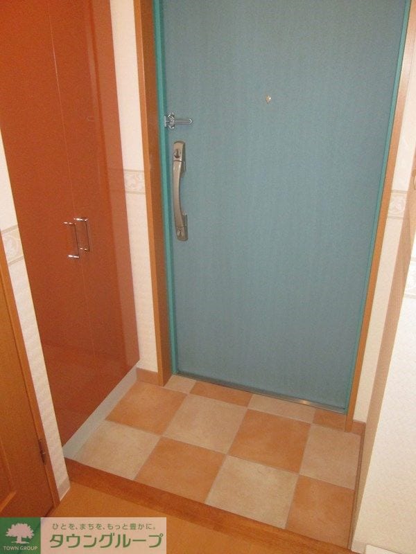 玄関(6号室の室内写真)