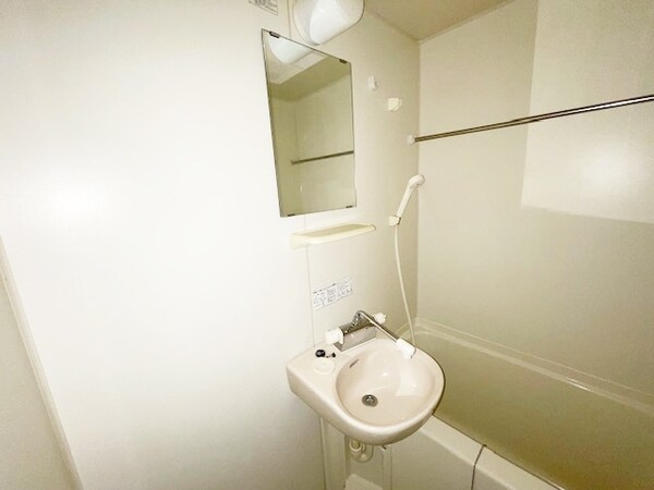 洗面(洗面)