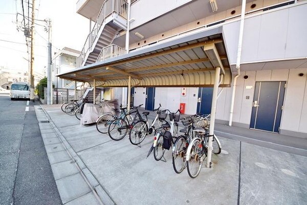 共有部分(★屋根付き駐輪場、バイク置き場★)
