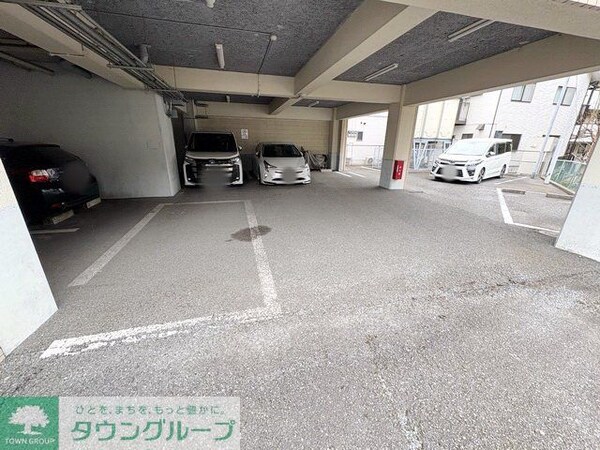 駐車場(駐車場)