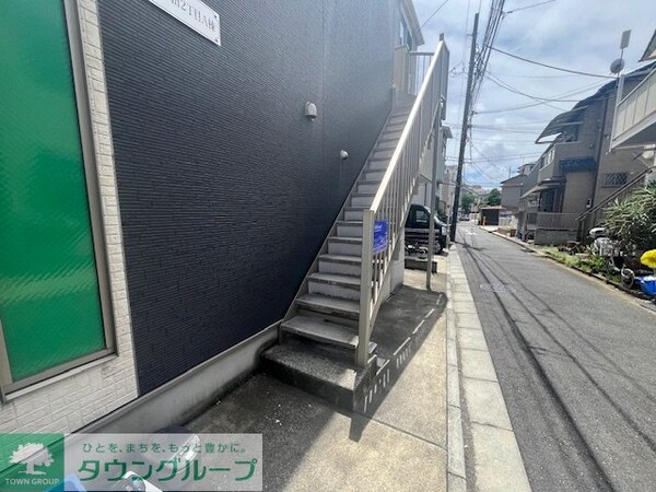 エントランス(バルコニー)