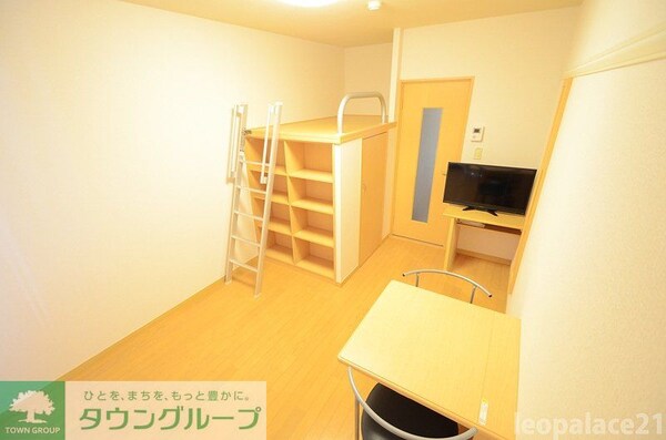 リビング・居室(同タイプの部屋の写真です。)