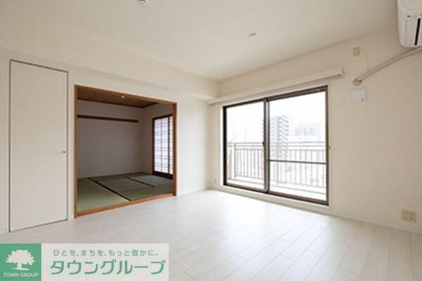 リビング・居室(※写真は同タイプ住戸です。)