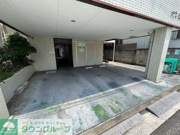 駐車場(駐車場)