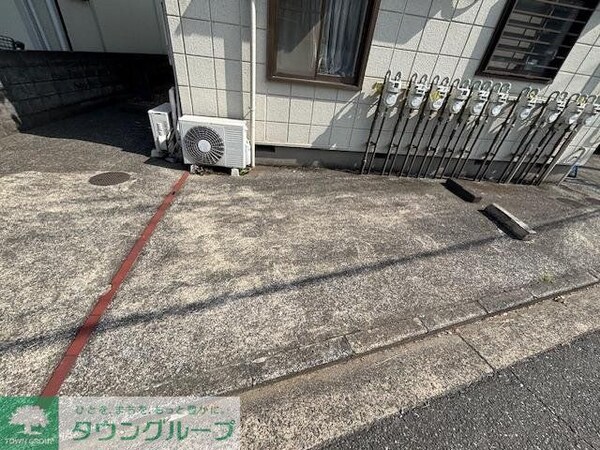 駐車場(駐車場)
