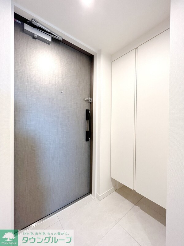 玄関(※参考写真)