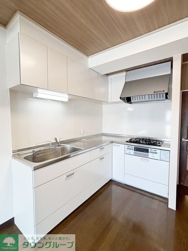 キッチン(★L字型キッチン！スペース大きくお料理はかどります★)