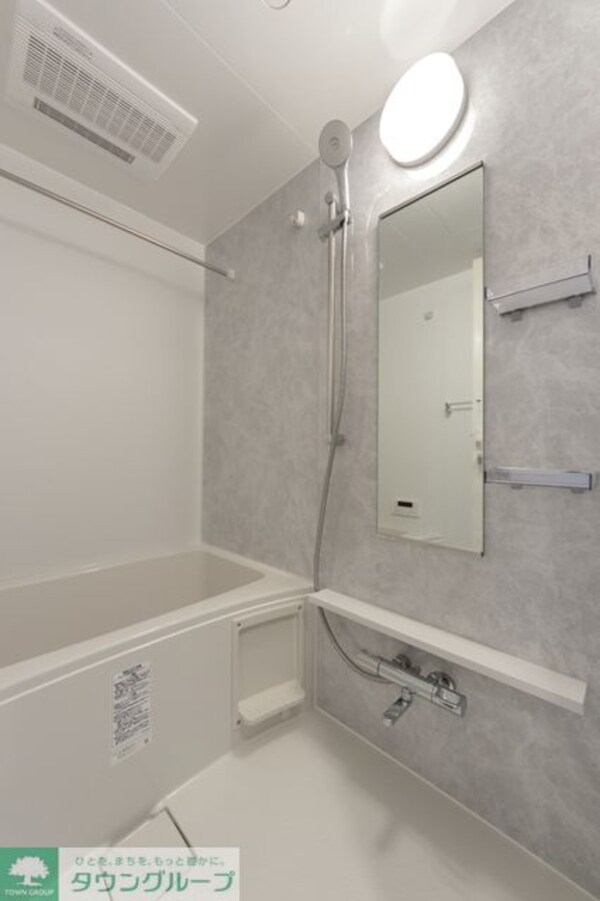 バス／シャワールーム等(※写真は同タイプ住戸です。)