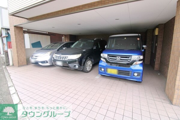 駐車場(駐車場)
