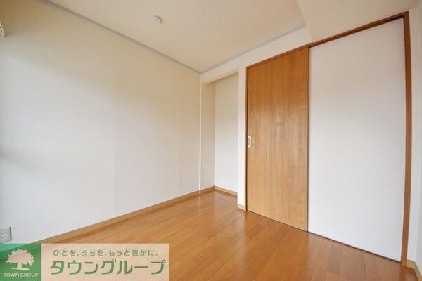 寝室(★賃貸物件のお問い合わせはタウンハウジング登戸店まで★)