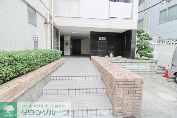 エントランス(庭)
