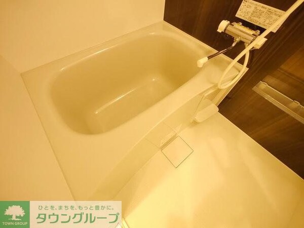 バス／シャワールーム等(※別部屋参考写真です)