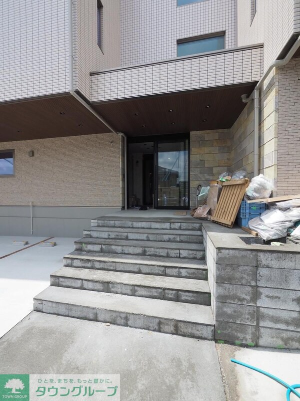 エントランス(エントランス)