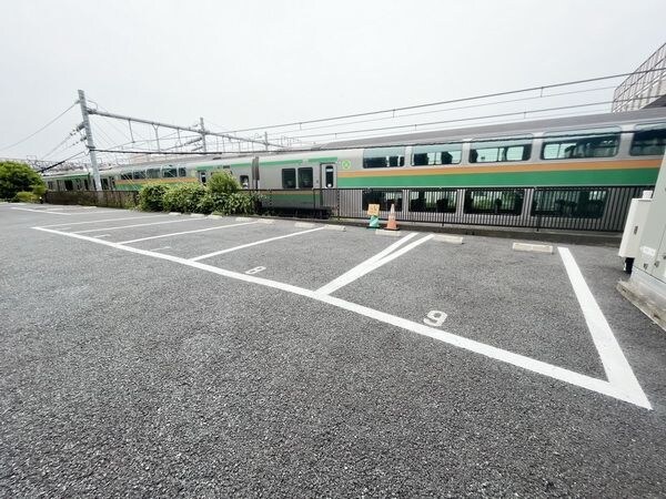 駐車場(駐車場)