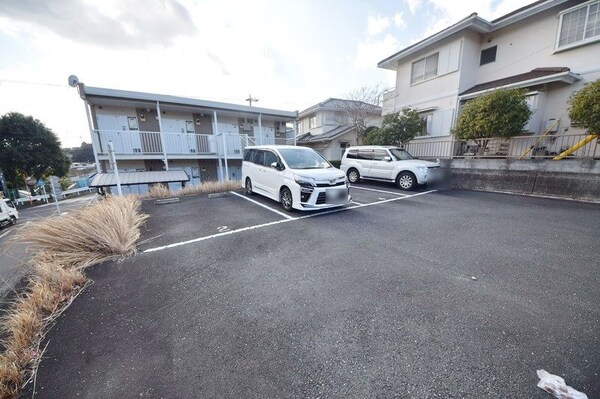 駐車場(駐車場)