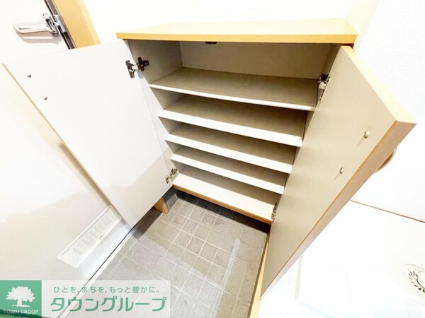 玄関(玄関)