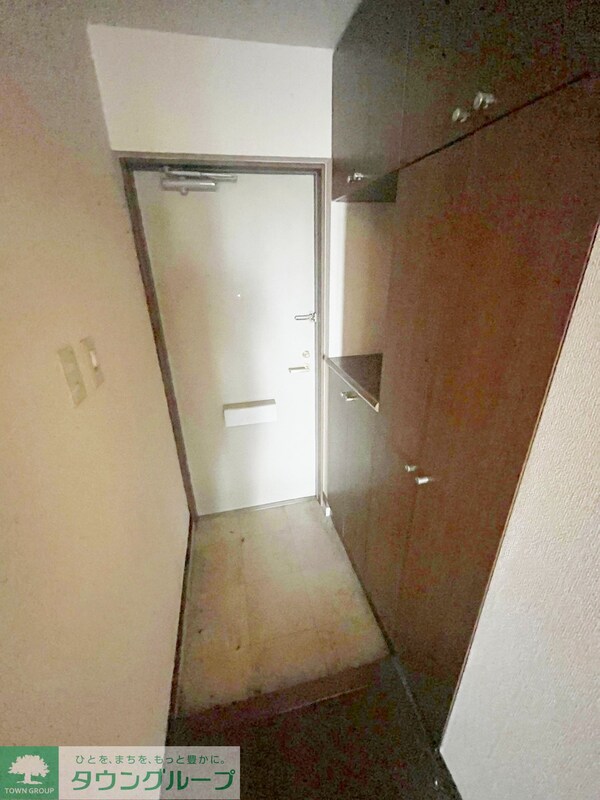 玄関(★高台にあり眺望良好★)