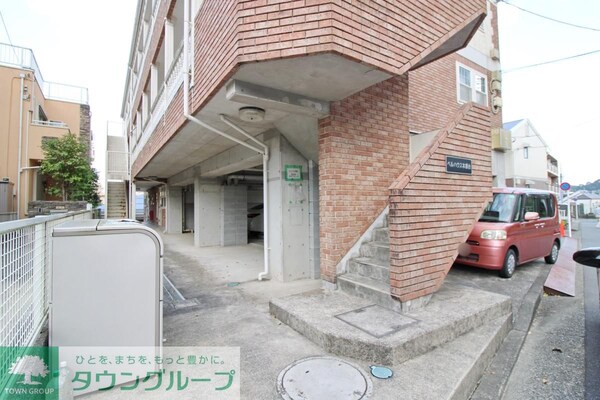 エントランス(庭)