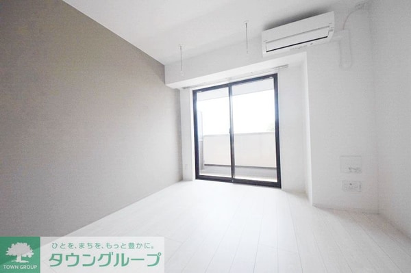 リビング・居室(※同間取り別部屋参考写真)