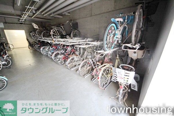 駐車場(駐車場)