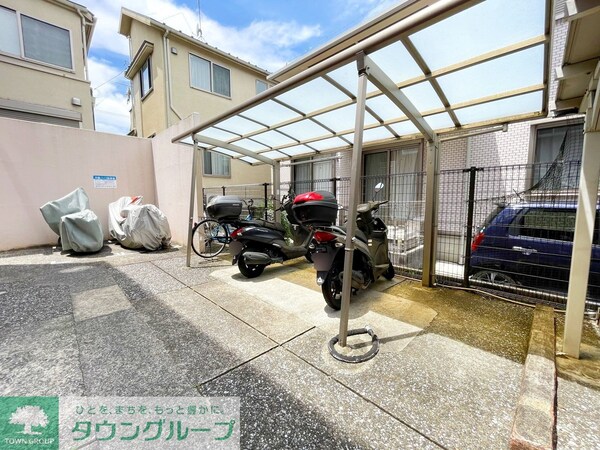駐車場(駐車場)