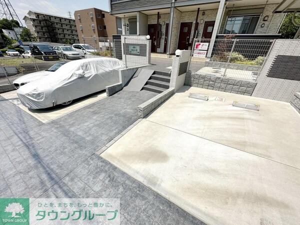 駐車場(駐車場)