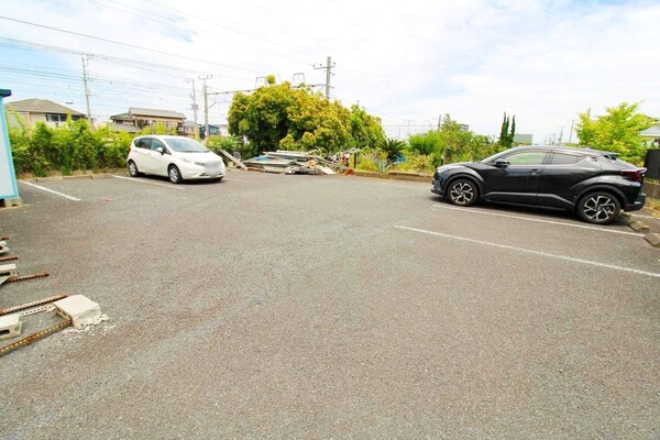 駐車場(★駐輪場完備★)