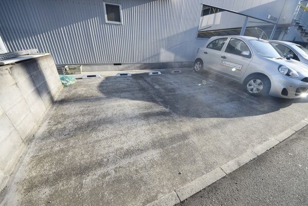 駐車場(駐車場)