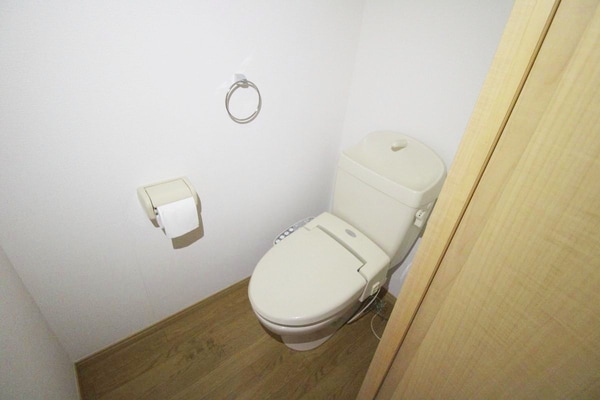 トイレ(トイレ)