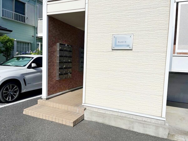 エントランス(エントランス)