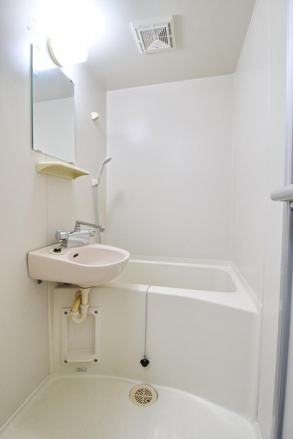 バス／シャワールーム等