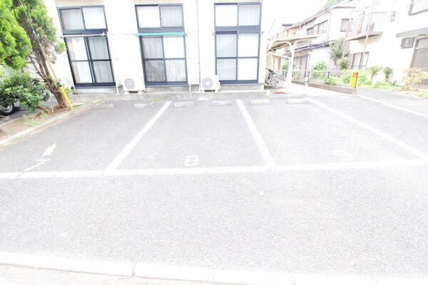 駐車場(駐車場)