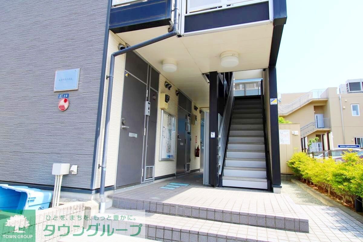 物件内観写真11　(エントランス)