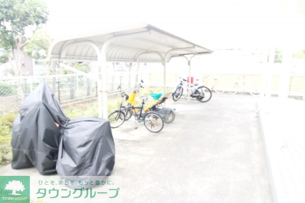 共有部分(自転車置き場)