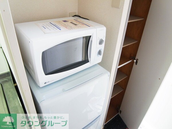 設備(冷蔵庫、電子レンジ)