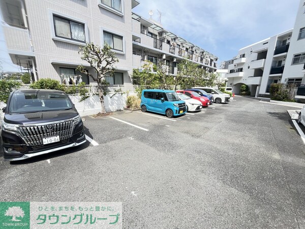 駐車場(駐車場)