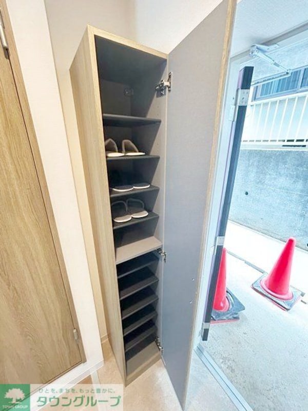 玄関(玄関)