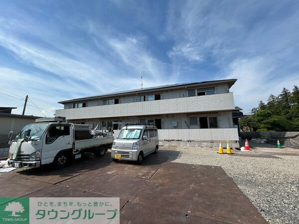 庭(駐車場)