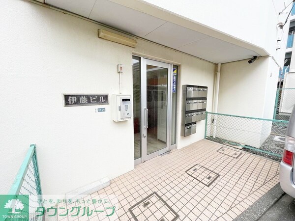 エントランス(エントランス)
