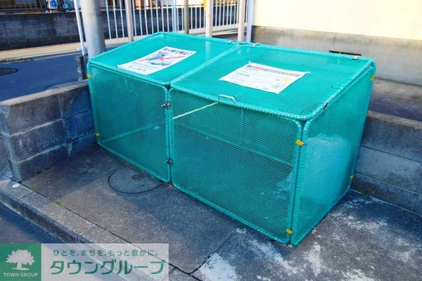 設備(ゴミ置き場)