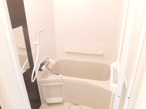 バス／シャワールーム等(バス／シャワールーム等)