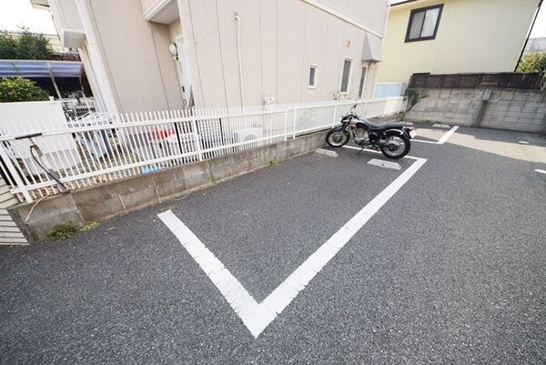 駐車場(駐車場)