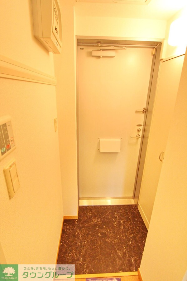 玄関(同シリーズ)