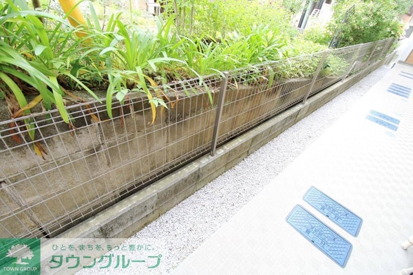 駐車場(庭)