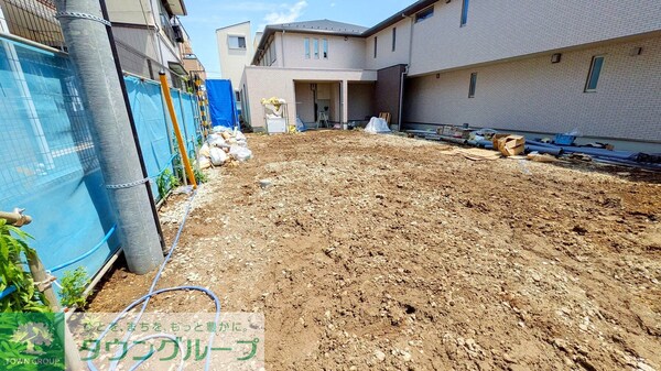 エントランス(庭)