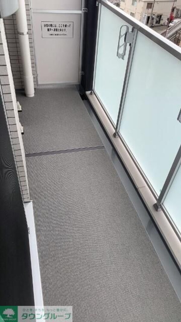 バルコニー