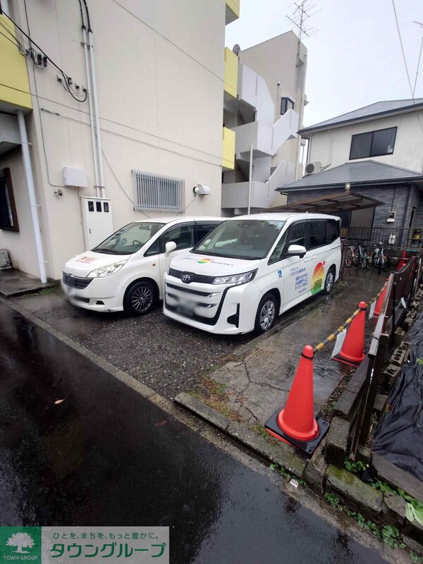 駐車場(駐車場)